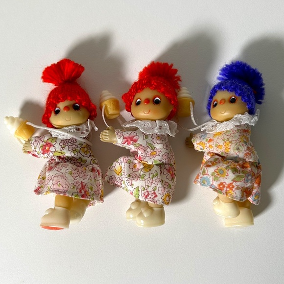 Vintage 80s Mini Ice Cream Hugger Dolls Set of 3 (DVS) - Picture 1 of 4